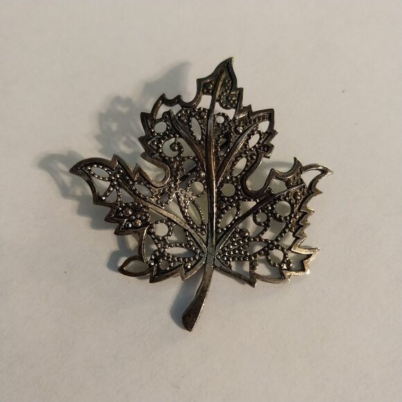 Vintage Silver Plated Leaf Brooch - Picture 1 of 3